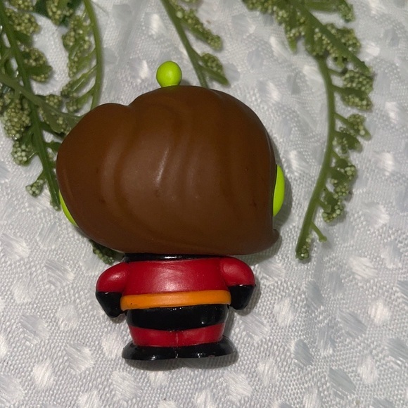 Funko Disney Pixar Alien Remix Mystery Mini - Elastigirl/Incredibles - 2020 - Picture 3 of 3